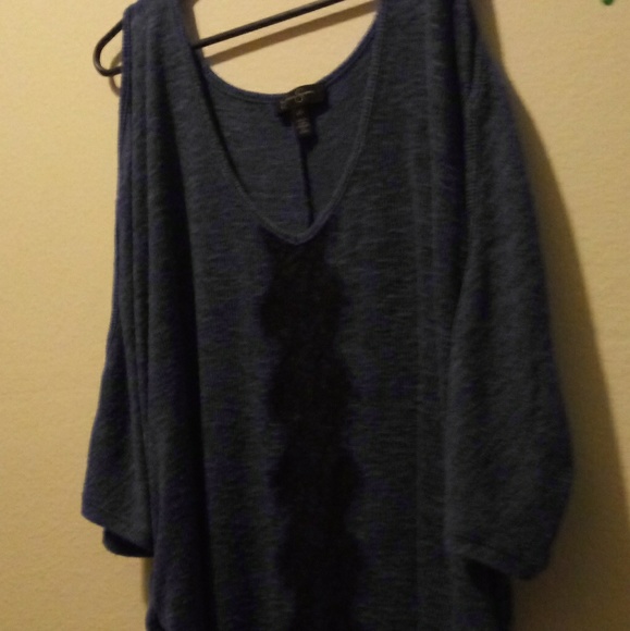 Sweater  Cold Shoulder Top - Picture 1 of 3